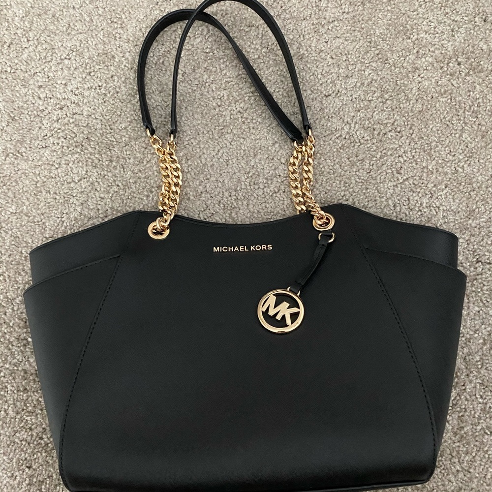 Nwt Michael kors jet set travel tote black